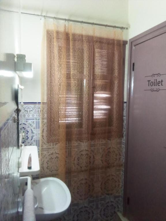 Budget Friendly -Private Room in a Moroccan Home - Host On Site Apartment in Souss-Massa