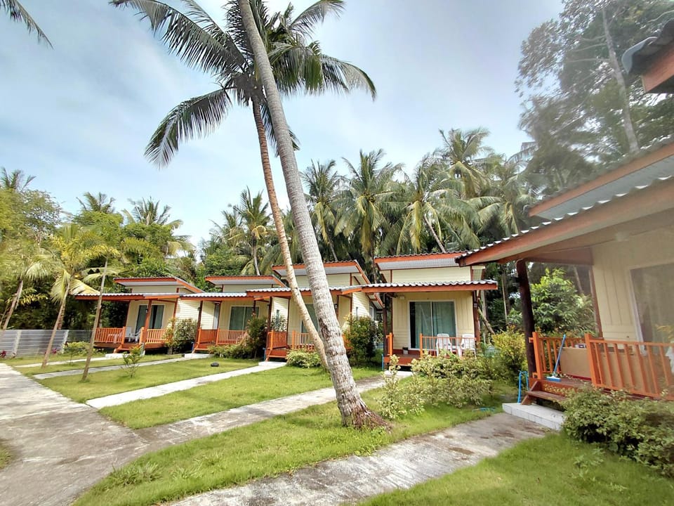 Nathan Breeze Resort Chalet in Thailand