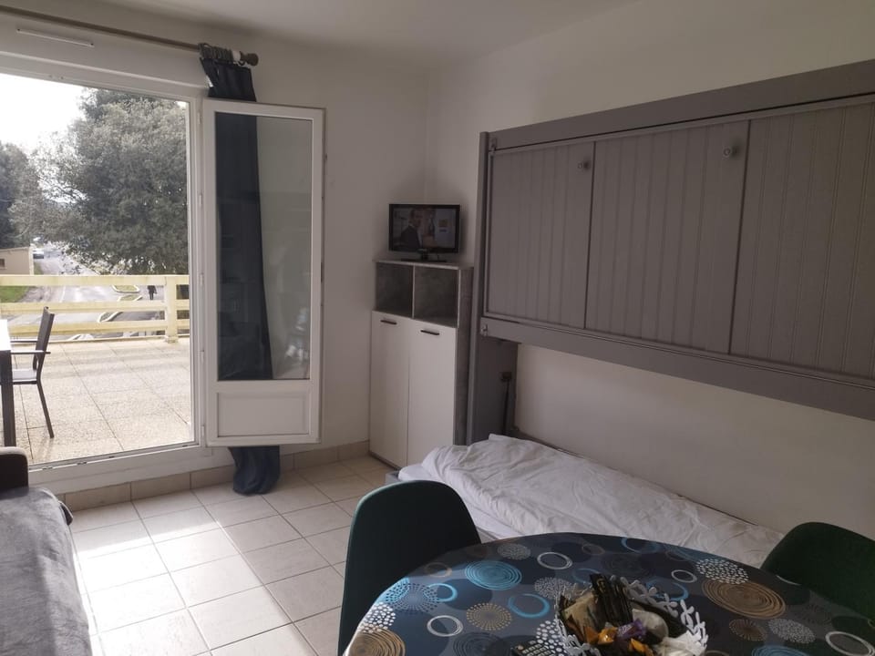 La terrasse Apartment in Granville