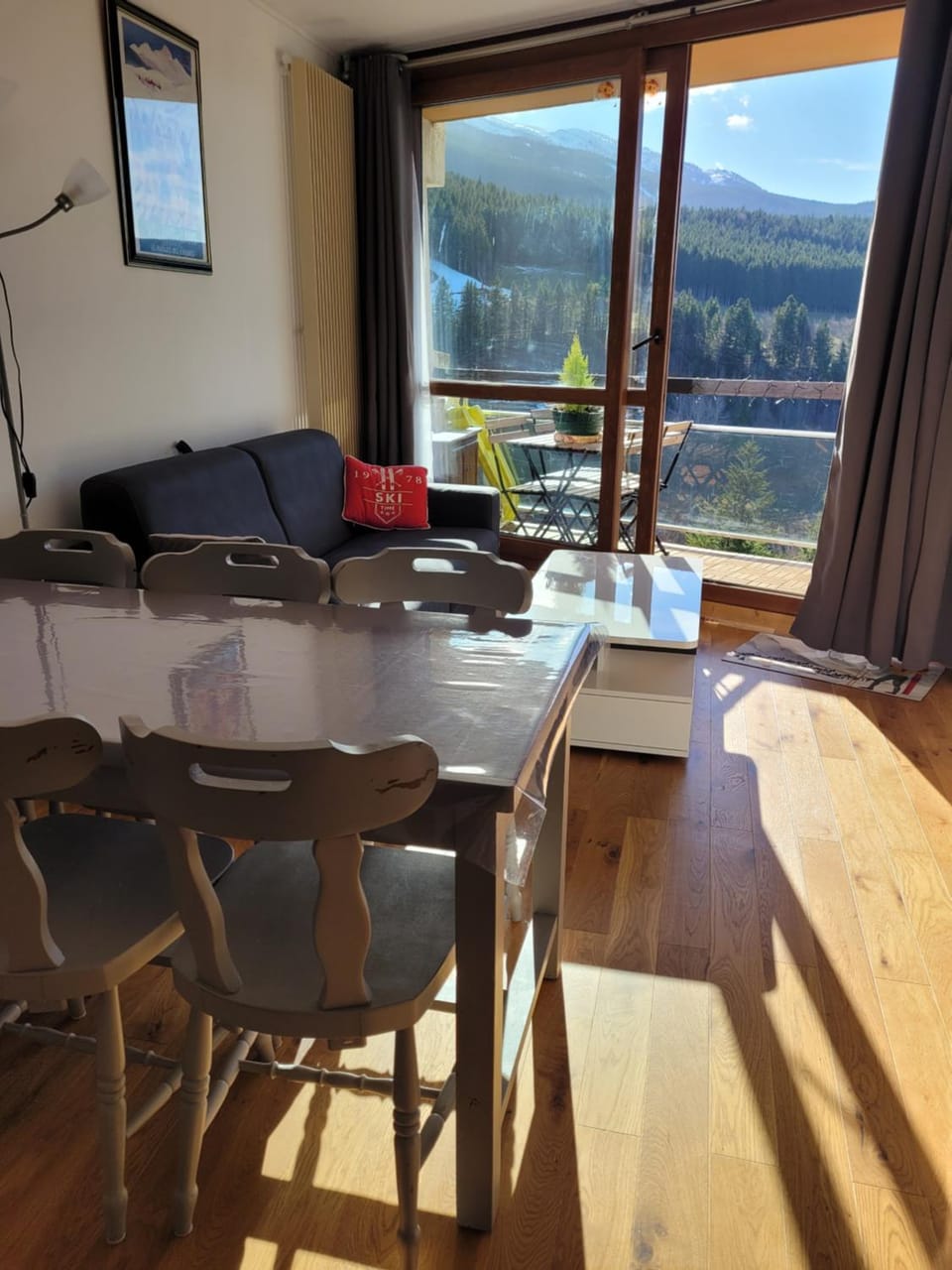 Lumineux 2 pièces vue montagne au pied des pistes avec parking privé Apartment in Provence-Alpes-Côte d'Azur