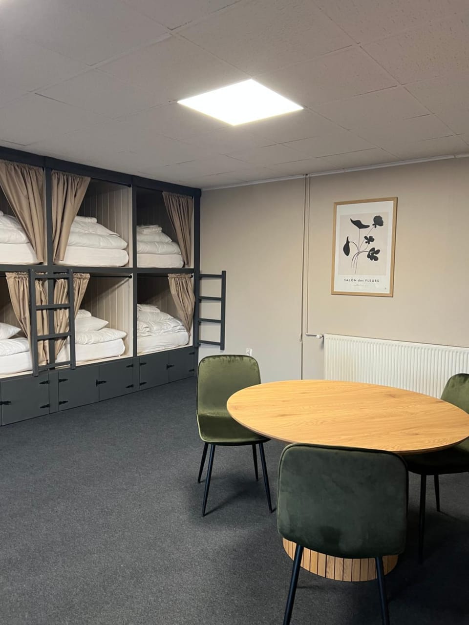 Photo of the whole room, Seating area, Bedroom