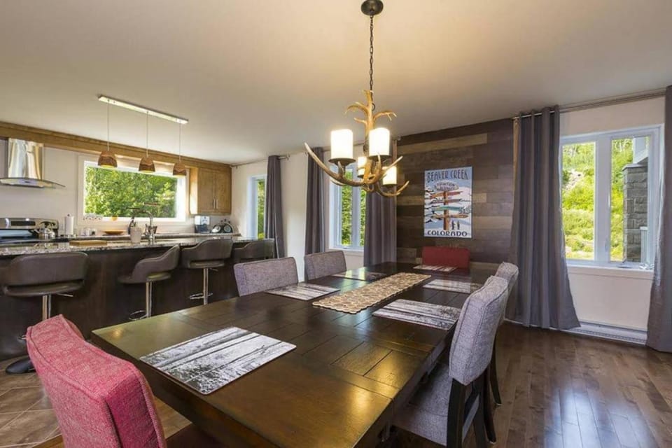 345 Les Immeubles Charlevoix 345 House in Baie-Saint-Paul
