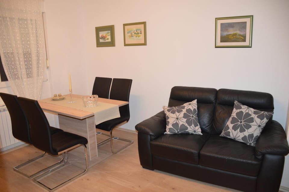 Apartment Loza Apartment in Lika-Senj County