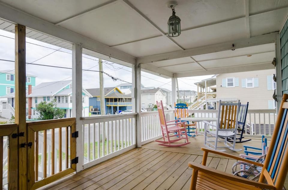 Nest Egg by Bryant Real Estate House in Carolina Beach