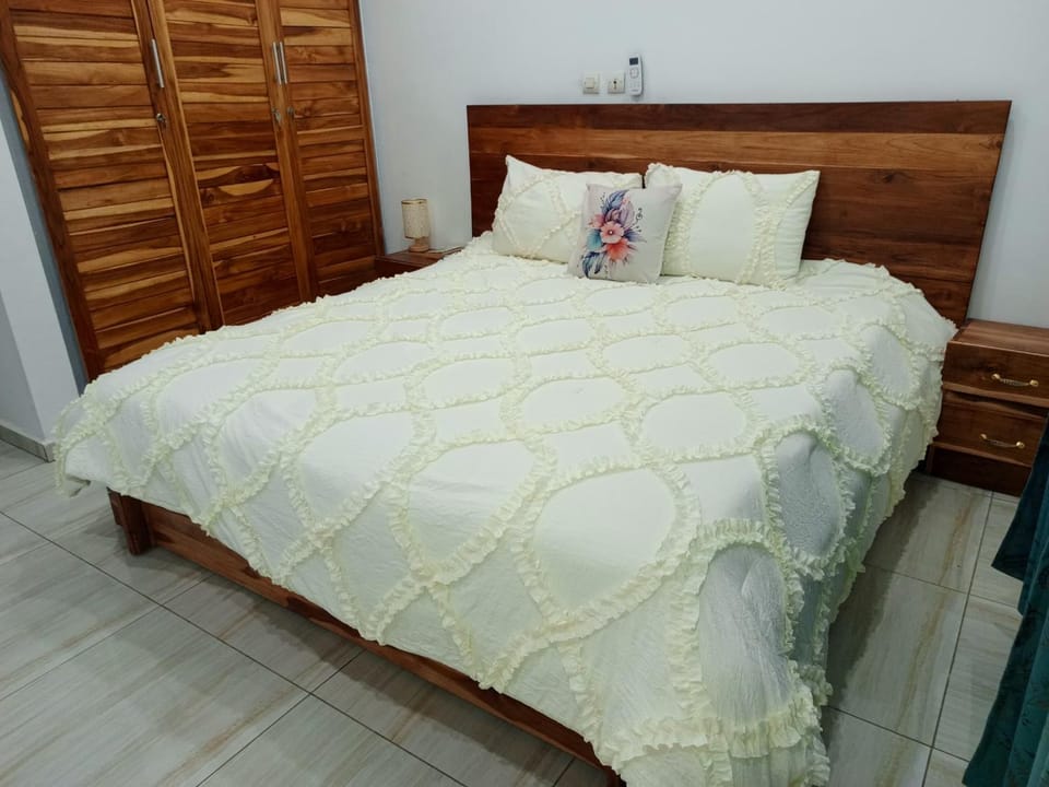Bed, Bedroom, wardrobe