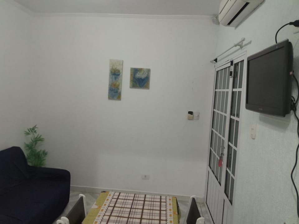 TV and multimedia, Living room, air conditioner