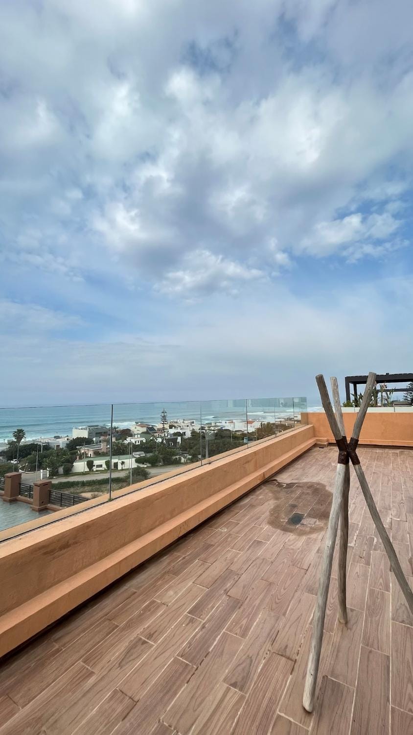 Beachfront Villa in Dar Bouazza Villa in Casablanca-Settat