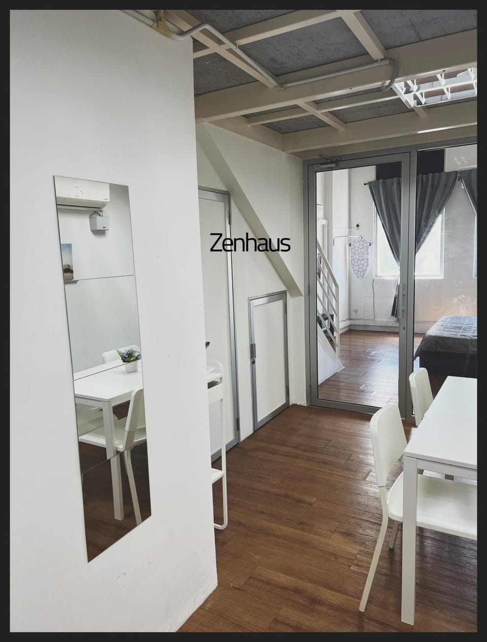 THE CEO LOFT by Zenhaus Bed and Breakfast in Bayan Lepas