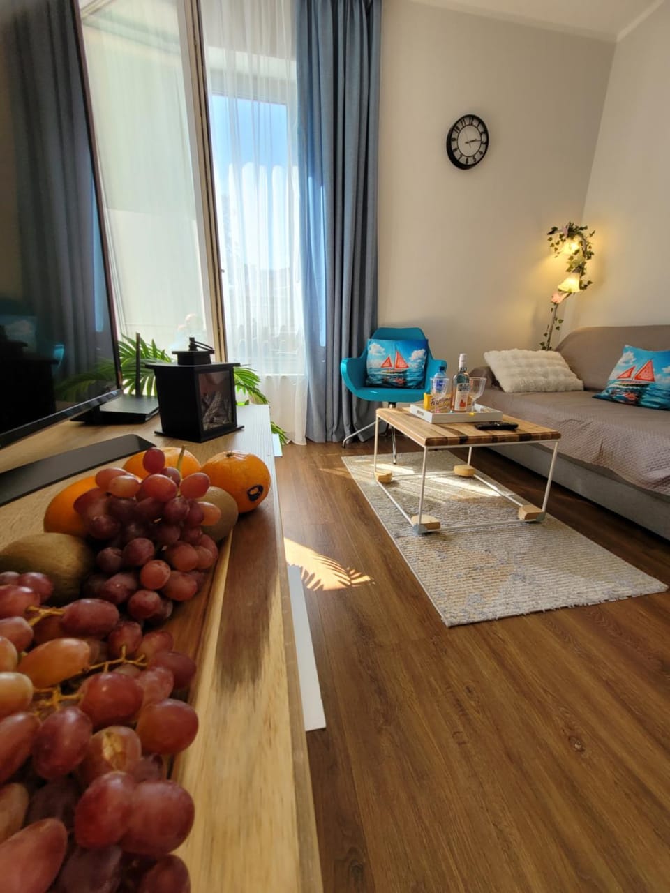 Apartament Arbuzowy Zachód Słońca Apartment in West Pomeranian Voivodeship, Poland