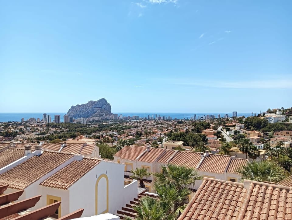 Nearby landmark, Day, Natural landscape, Mountain view, Sea view