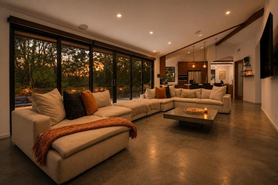 Cozy Oasis in Oakley with Basketball court pool House in Studio City