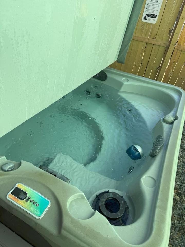 Hot Tub