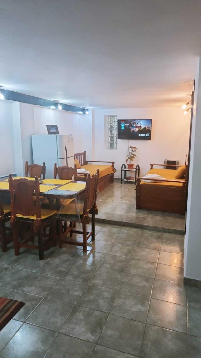 TV and multimedia, Kitchen or kitchenette, Living room, Dining area