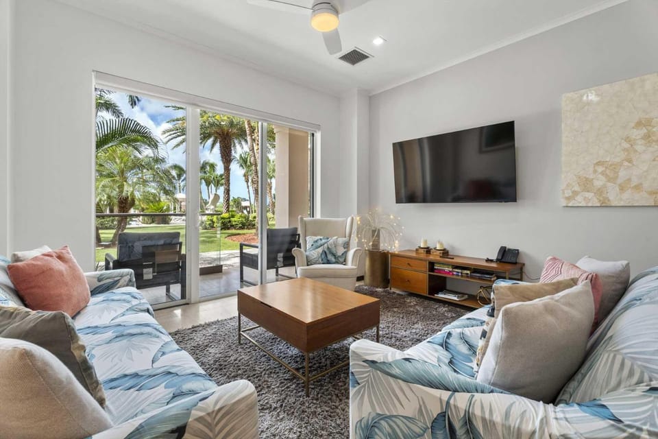 Eagle Beach - Diamond Garden 2BR condo - LV104 House in Noord