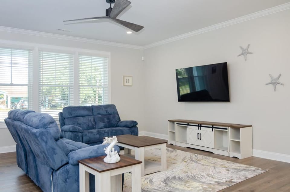 Cape Fear Blvd by Bryant Real Estate House in Carolina Beach