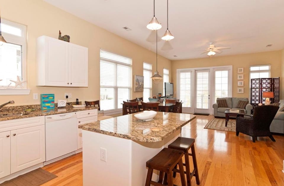Pass by Bryant Real Estate House in Carolina Beach
