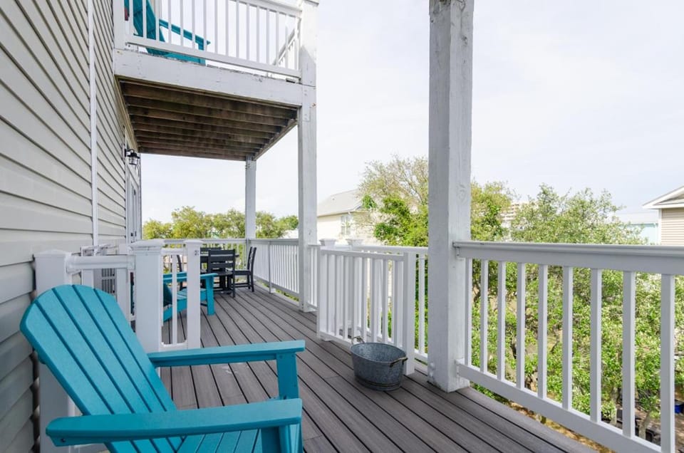 Maritime Merriment by Bryant Real Estate House in Carolina Beach