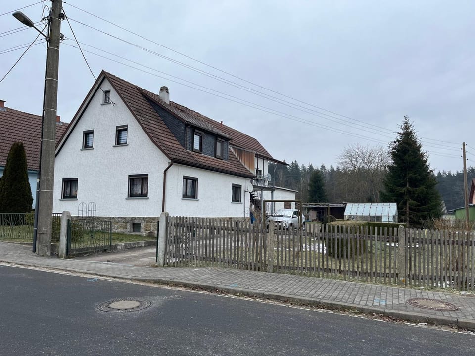 Property building, Street view