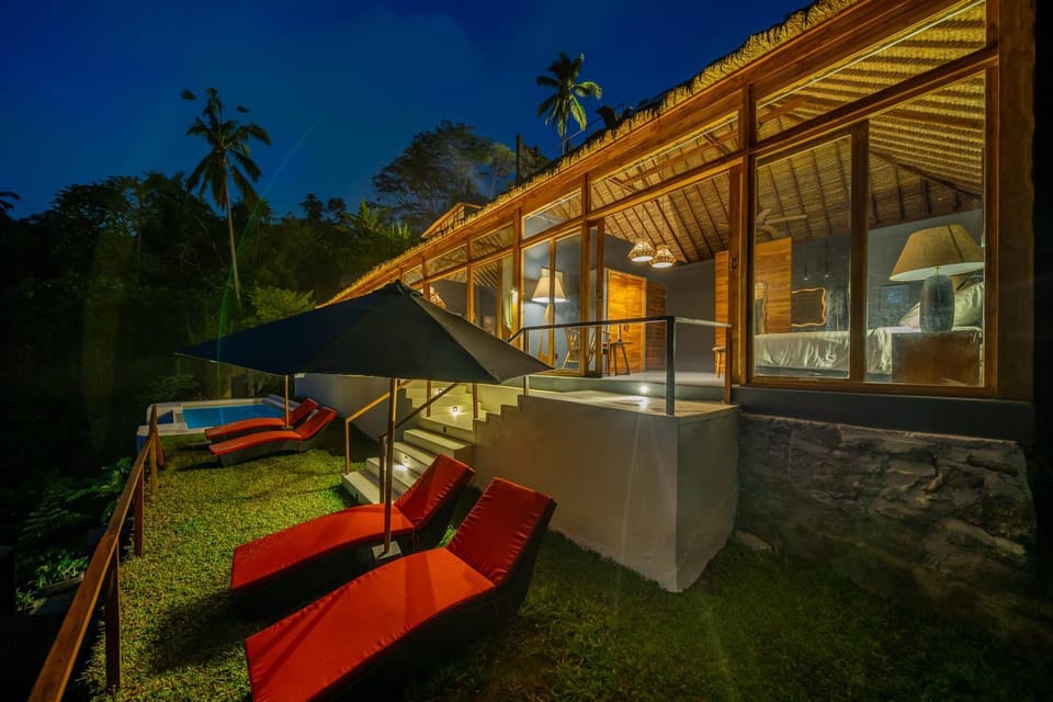 Natural landscape, Seating area, sunbed