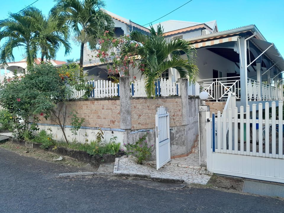 GIGI House Vacation rental in Leeward Islands