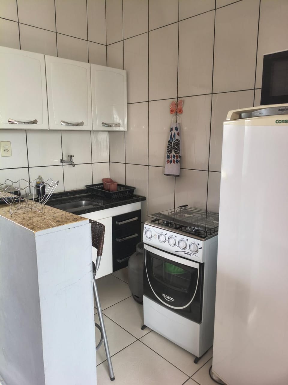 Apartamento avenida 11 com ar condicionado Apartment in State of São Paulo