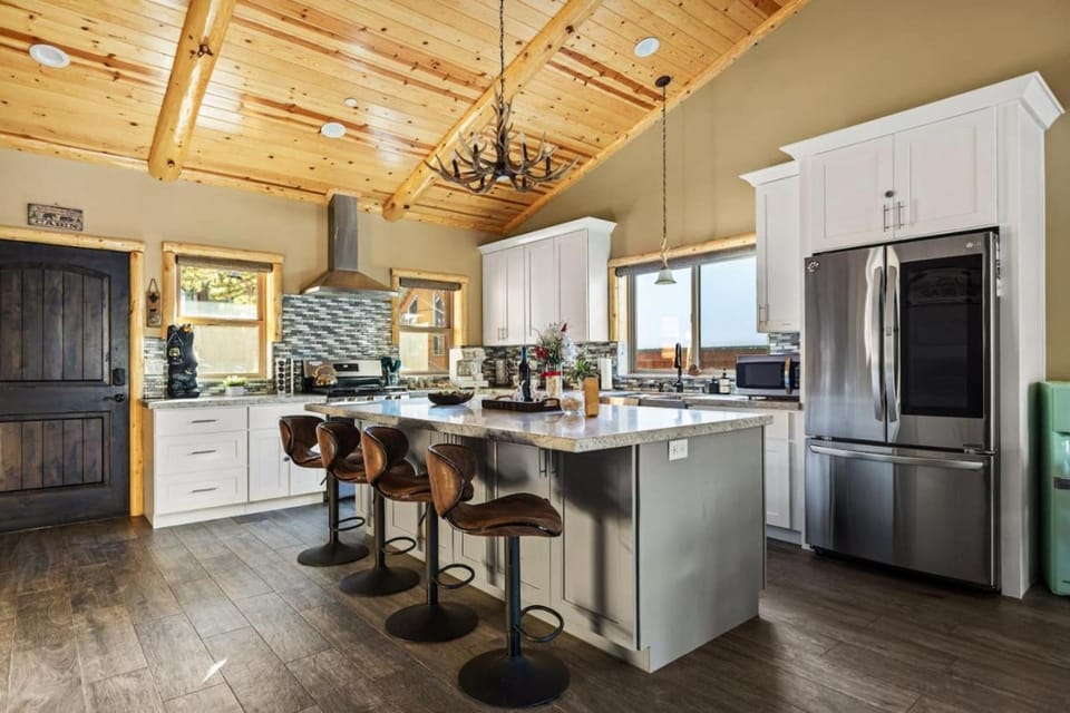 High Altitude Retreat House in Big Bear