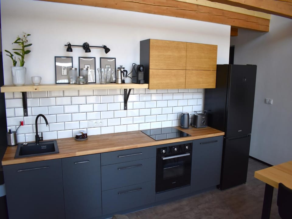 Kitchen or kitchenette, Other