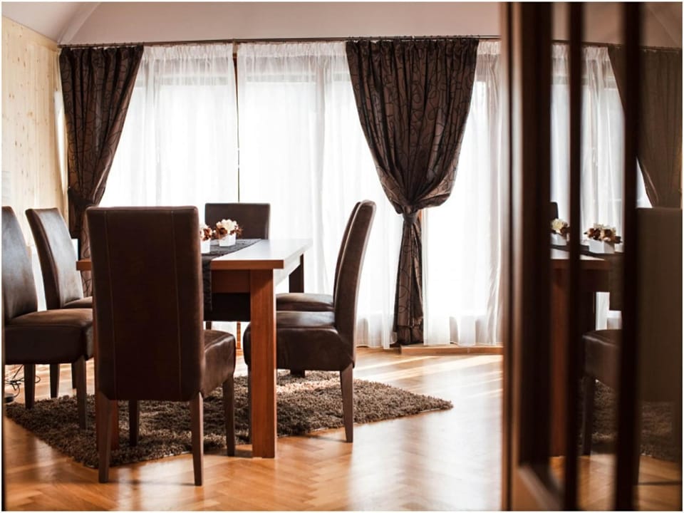 Property building, Other, Dining area