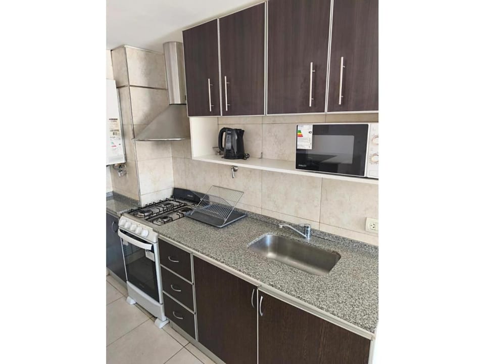 Departamento Planta Baja excelente ubicación 2 dormitorios cochera piscina seguridad Apartment in San Juan