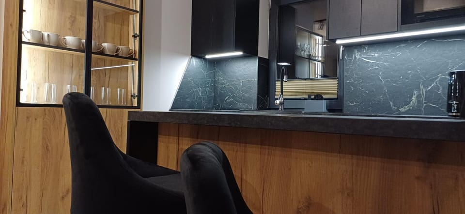 Coffee/tea facilities, Balcony/Terrace, Kitchen or kitchenette, Living room, dishwasher, microwave, stove