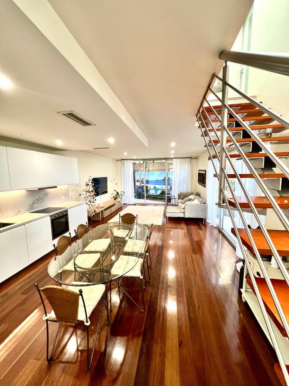 Kitchen or kitchenette, Seating area, Dining area, Dinner, Dinner, kitchen, kitchen