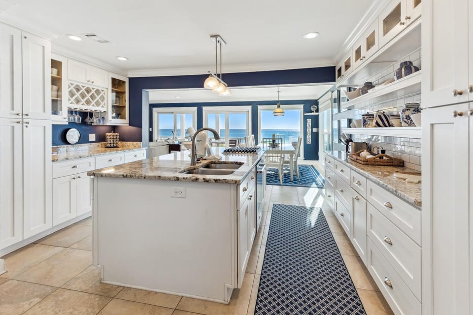 Spring Break Promo! Gulf Front Home with Private Beach Access with Bikes! House in Inlet Beach