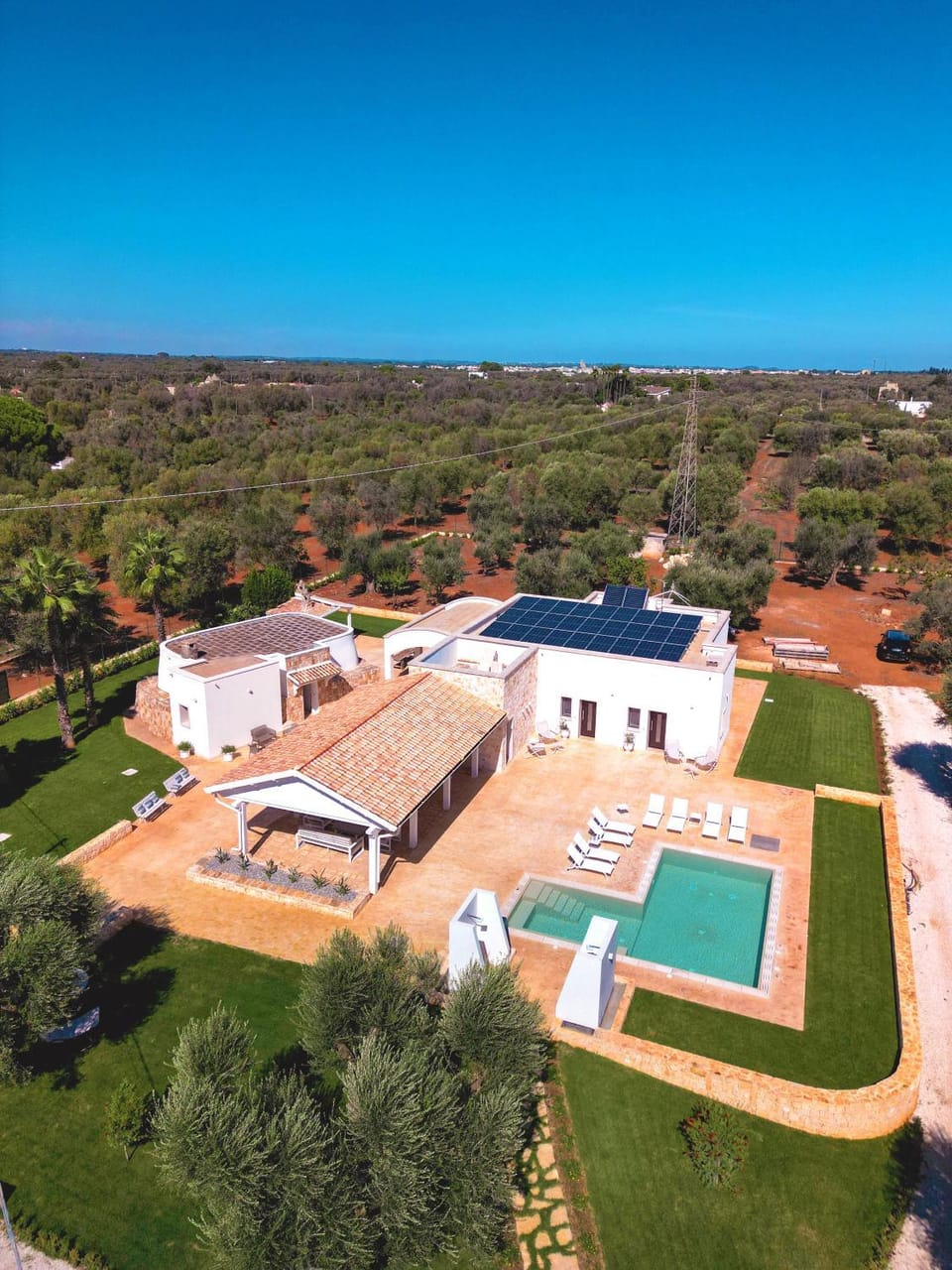 Property building, Swimming pool