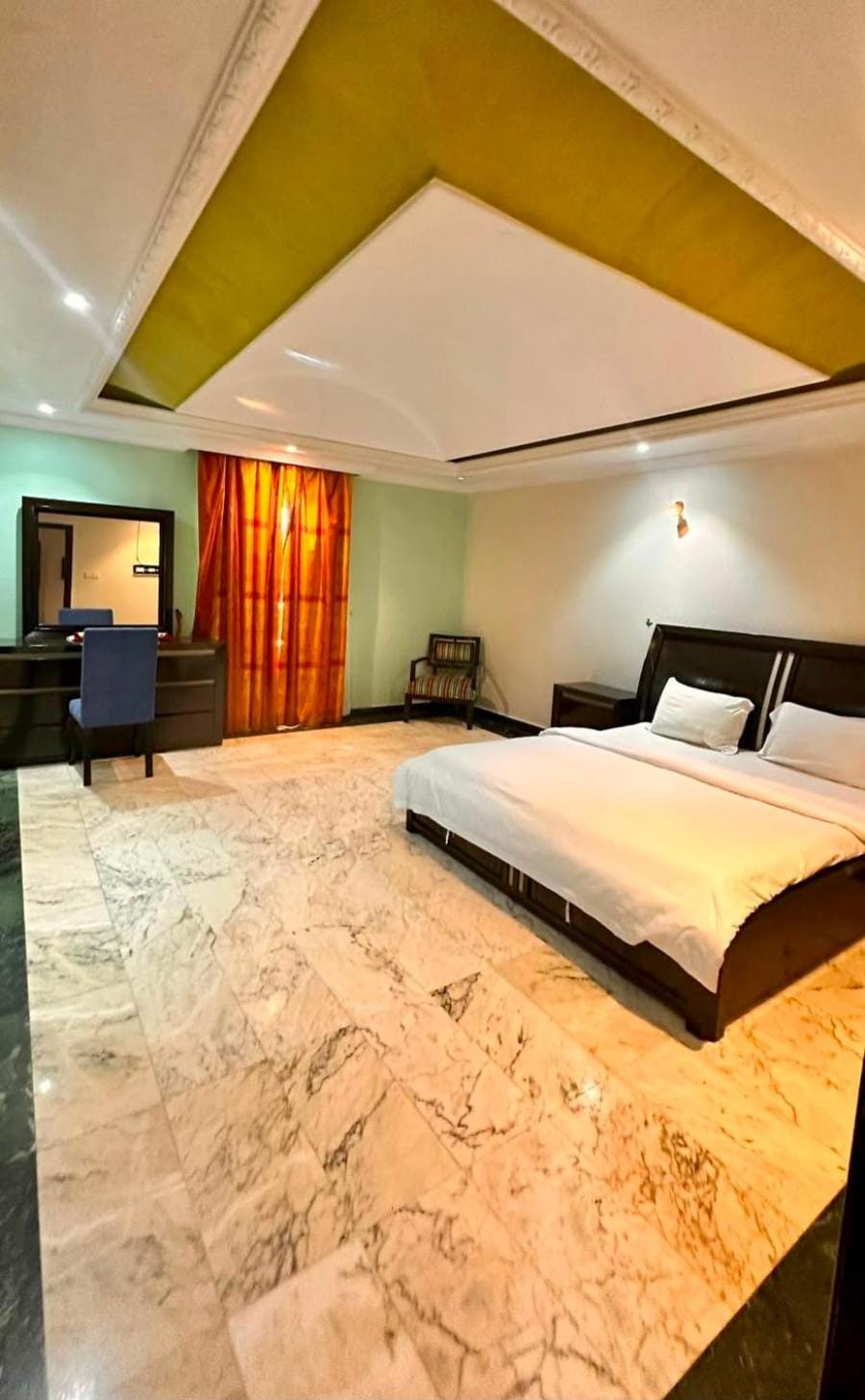 Bed, Bedroom, wardrobe, air conditioner