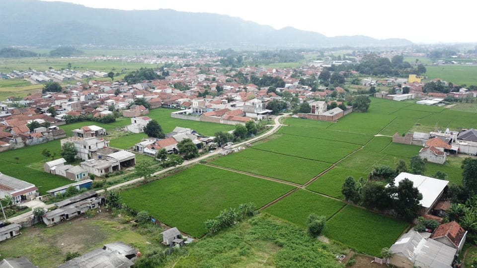 Dark Guest house Bed and Breakfast in West Java