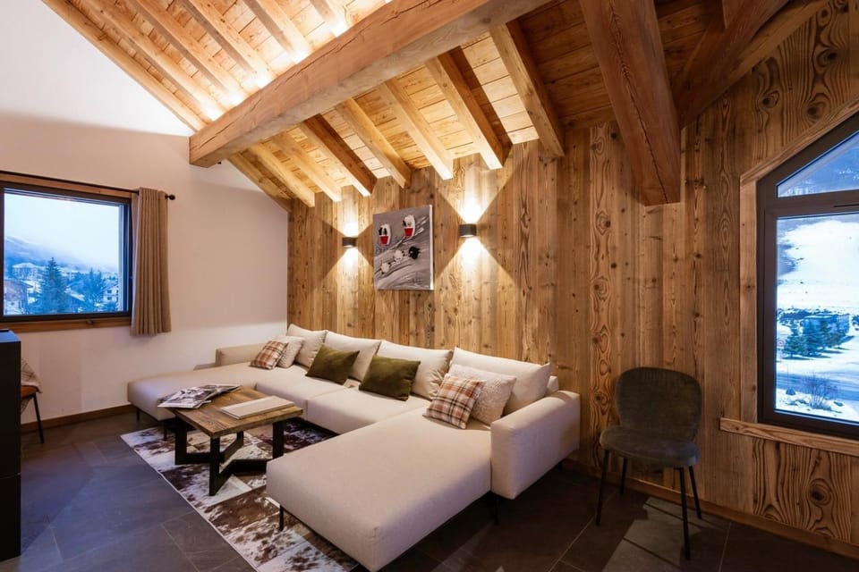 Property building, Living room
