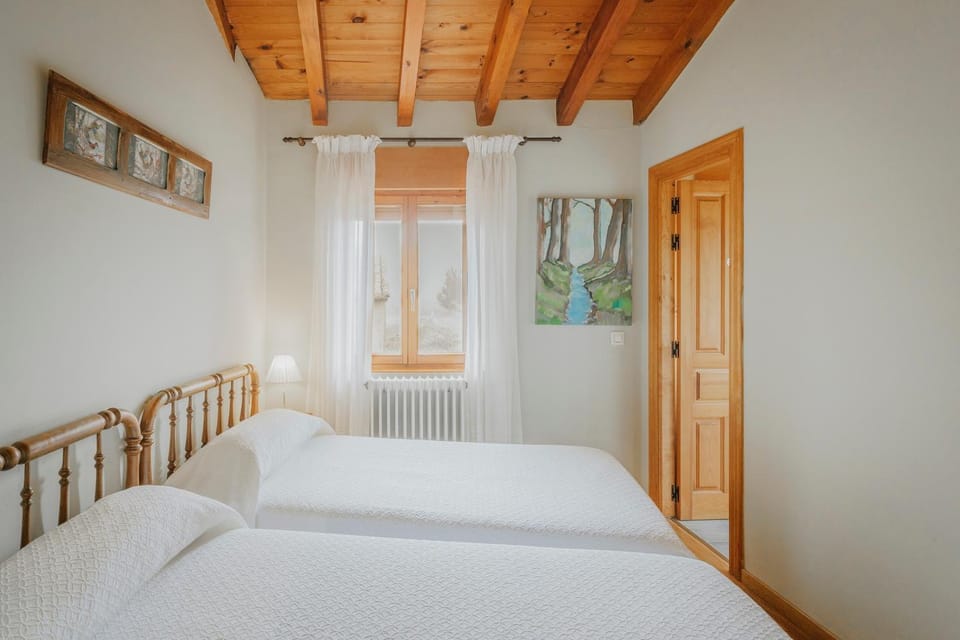 Property building, Living room, Bedroom