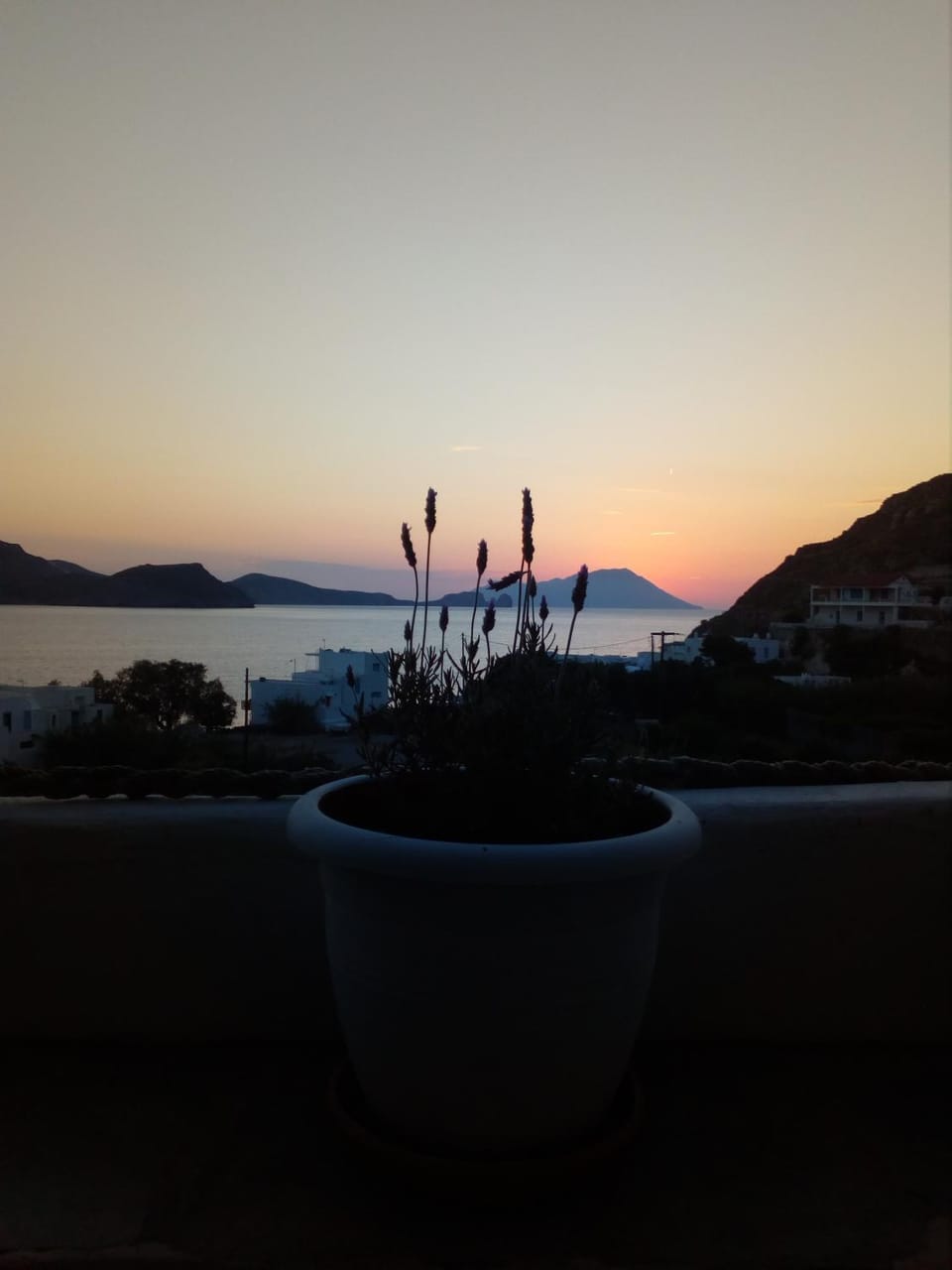 Panorama Hotel Hotel in Milos