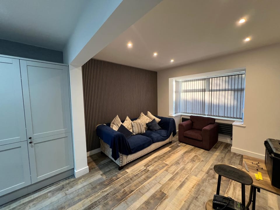 Whole house -Sleeps4-Parking-Garden-BikingHiking House in Rossendale