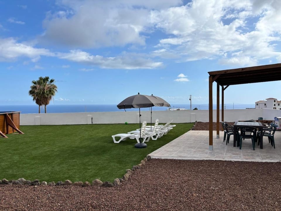 BBQ facilities, Garden, sunbed
