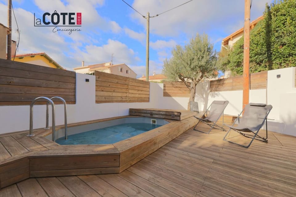 Le Chapon House in Sausset-les-Pins