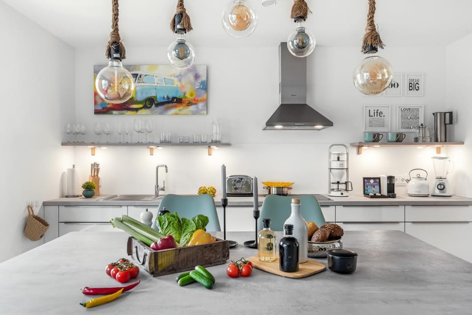 Kitchen or kitchenette