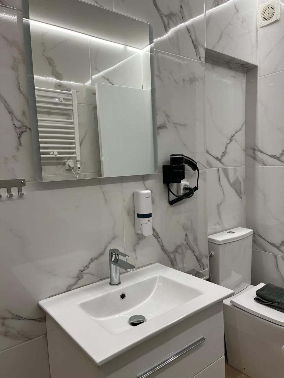 Central Urban Suite Klafthmonos Apartment in Athens