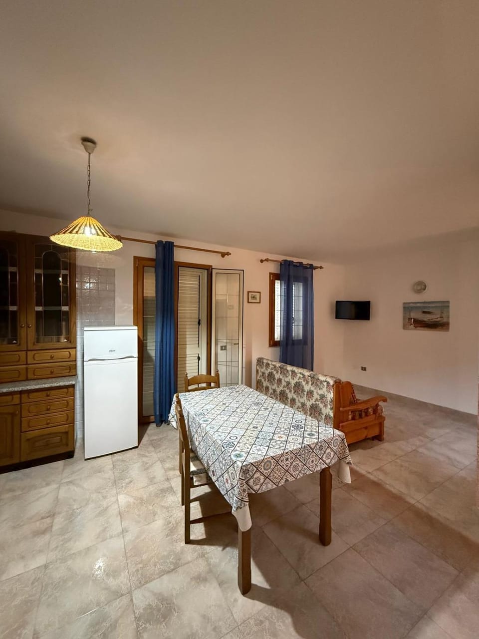 ANNA in PAESE Apartment in Sicily