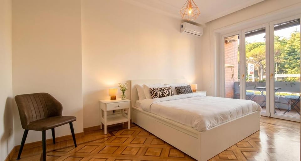 Nox Romana Apartments - Saint Peter - Large Flat with Terrace Apartment in Rome