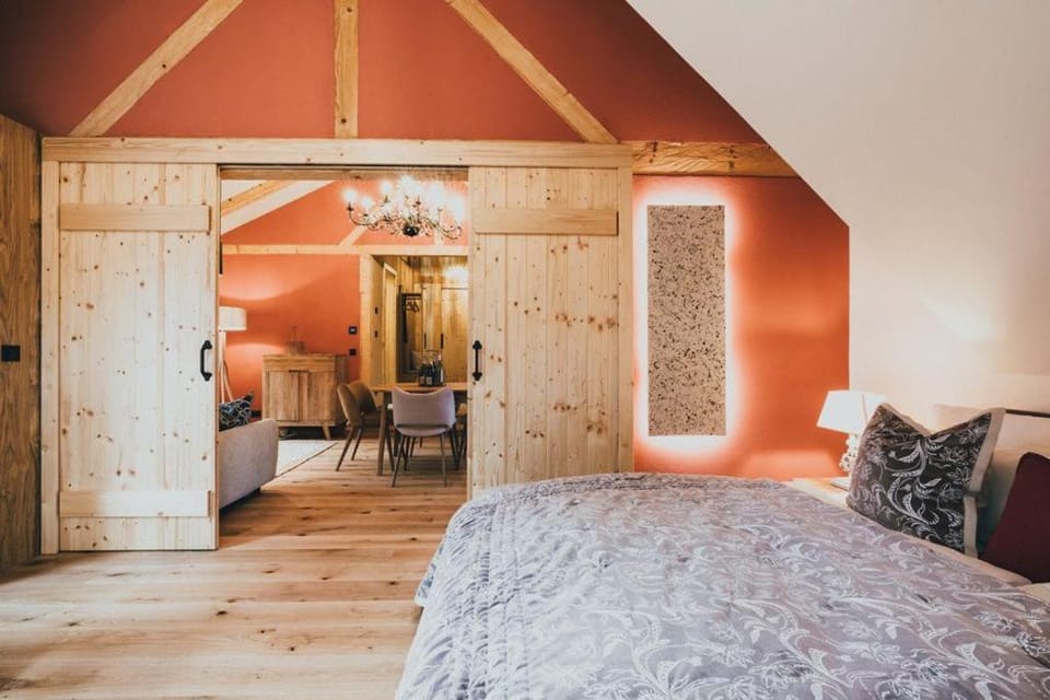 Bed, Balcony/Terrace, Photo of the whole room, Bedroom, wardrobe