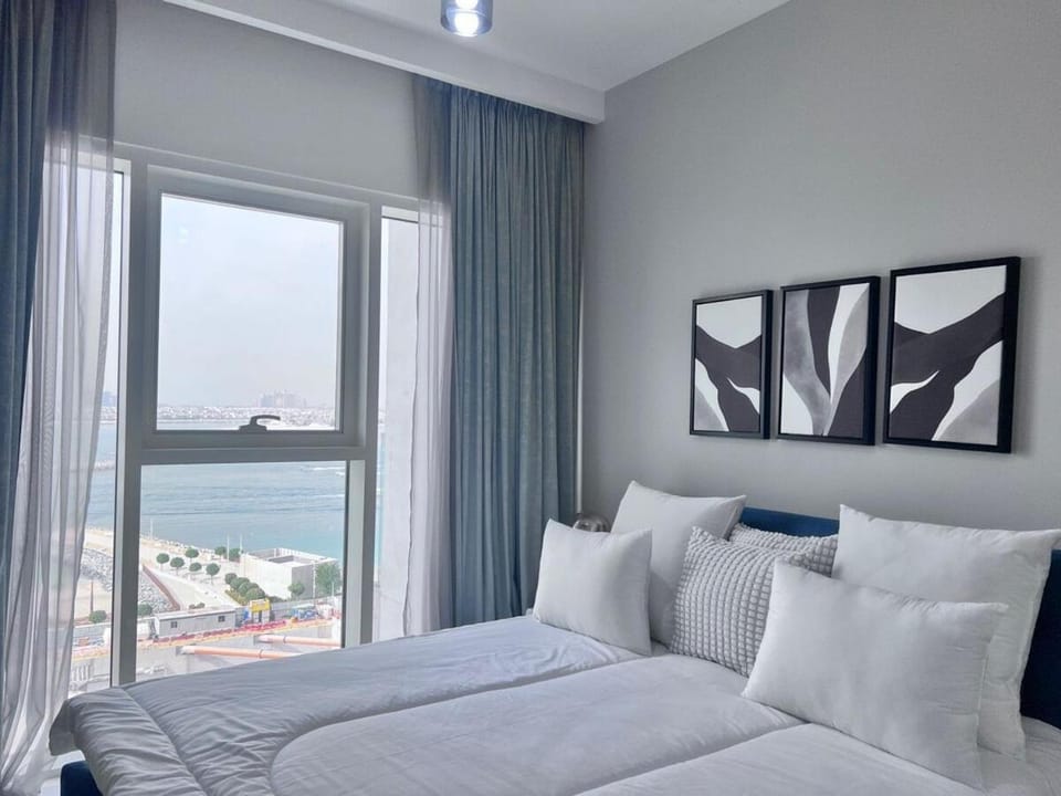 Bedroom, Sea view