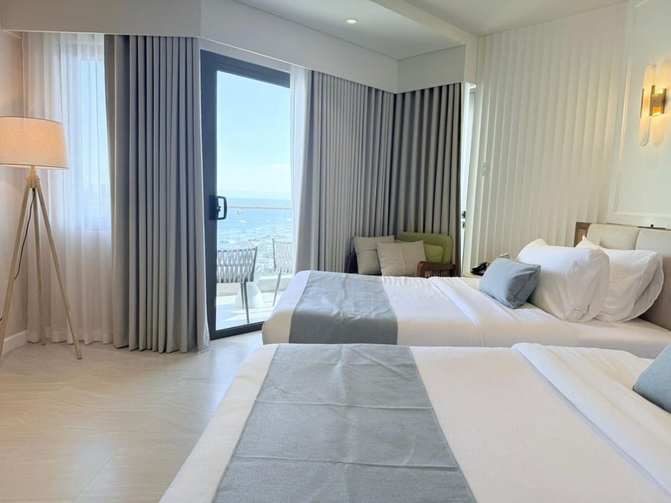 Tambuli Ocean View Luxe Studios, Mactan Seaside Residences Apartment in Lapu-Lapu City