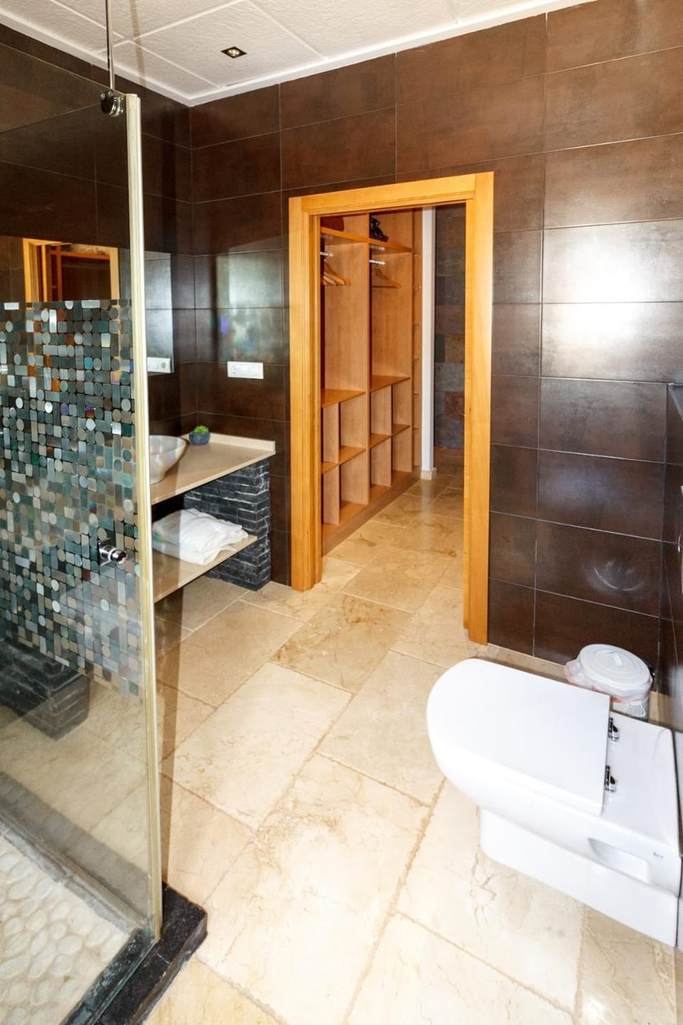 Bathroom, bidet
