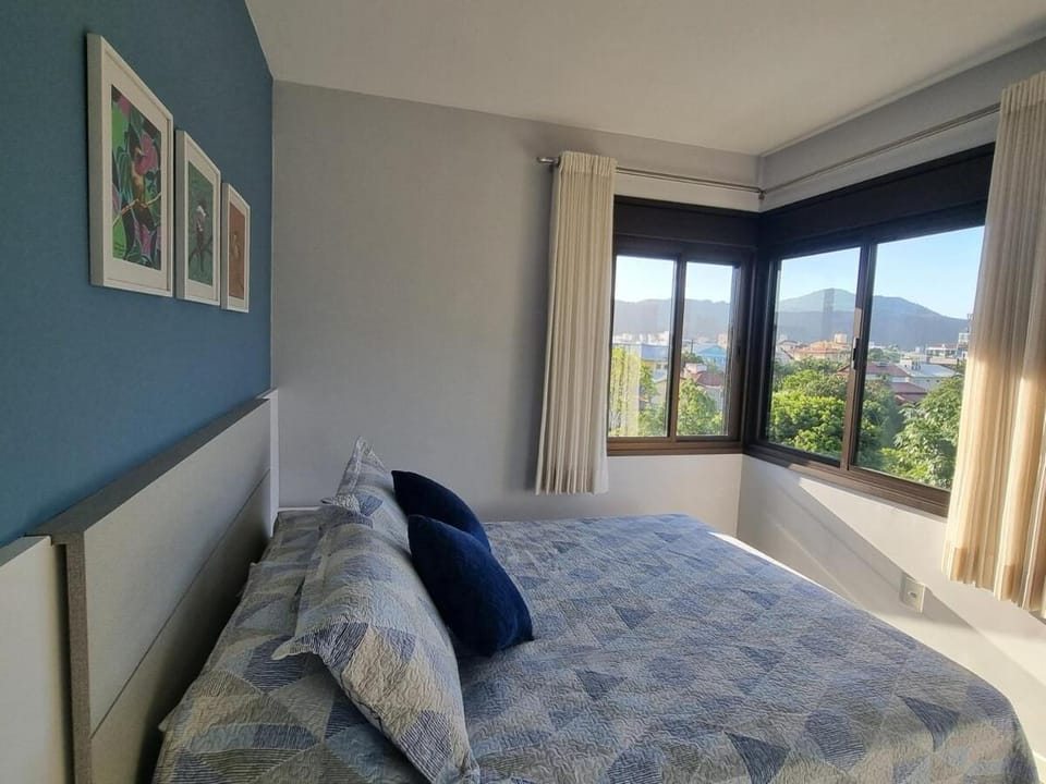 Lindo apartamento a 300m da praia! Apartment in Florianopolis